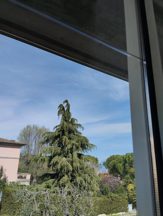 Hotel Villa Lilla Desenzano del Garda Kültér fotó